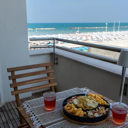 Appartement Fronte Mare Bici E Convenzionata Pesaro