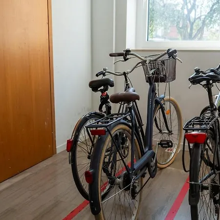 Fronte Mare Bici E Convenzionata Pesaro